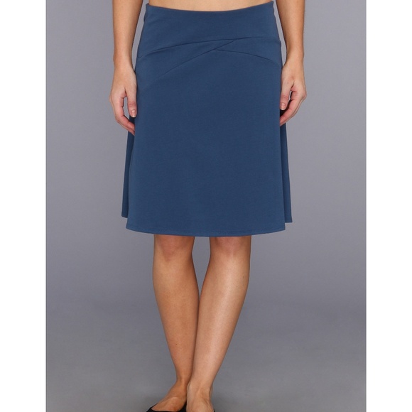 Patagonia Dresses & Skirts - Patagonia Vitaliti Skirt